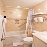 Seven Mile Beach Villas - villa 59 bathroom