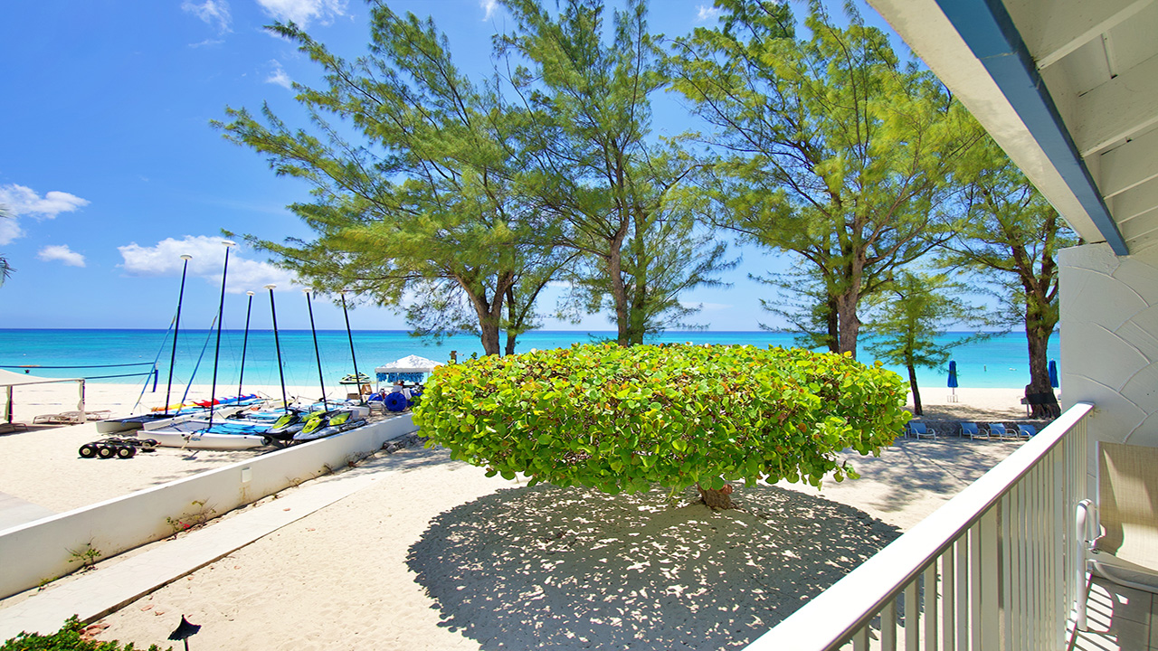 Villas on Seven Mile Beach, Grand Cayman - villa 43