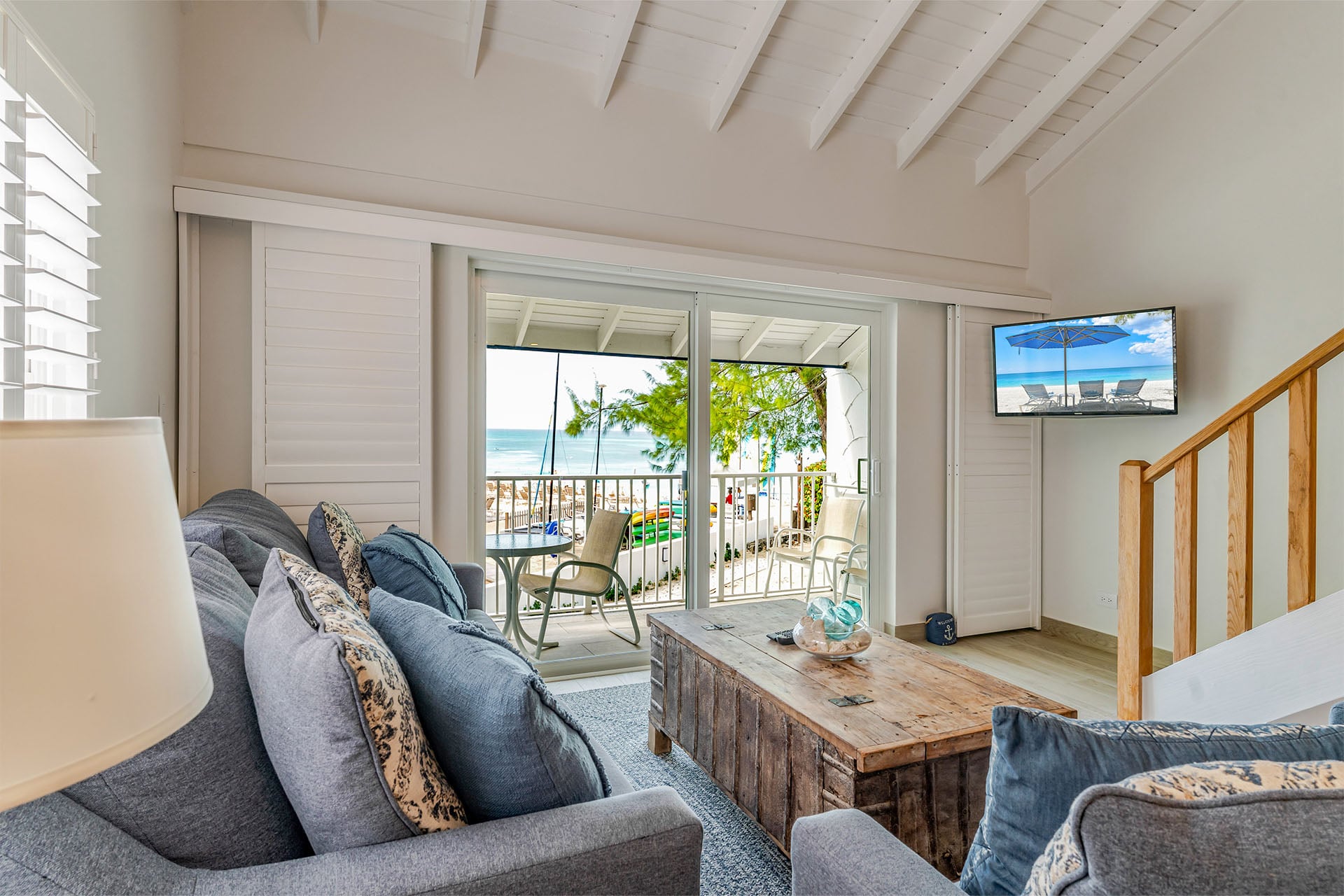 VOG – Unit 42 – 01 – Living Room