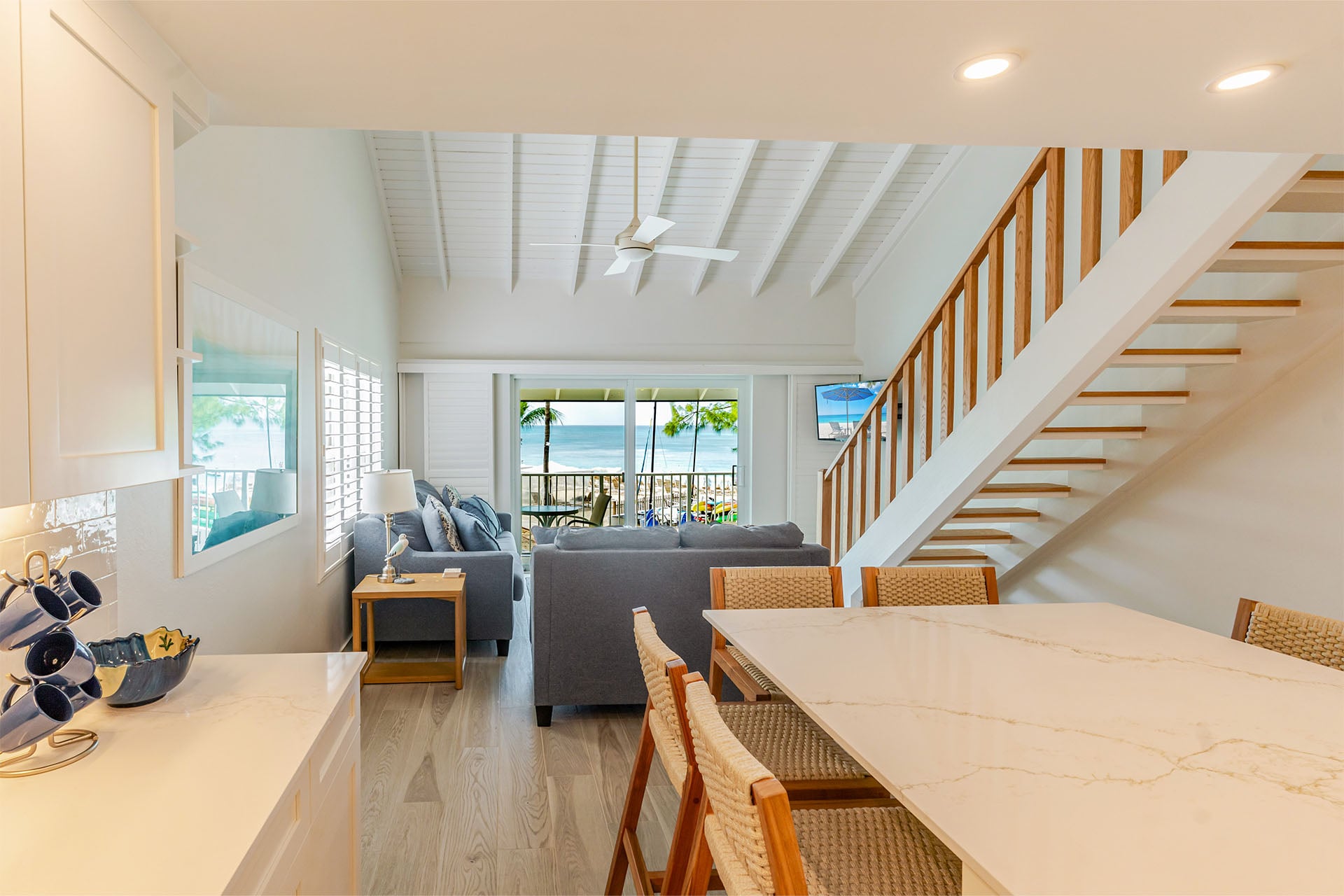 VOG – Unit 42 – 06 – Kitchen