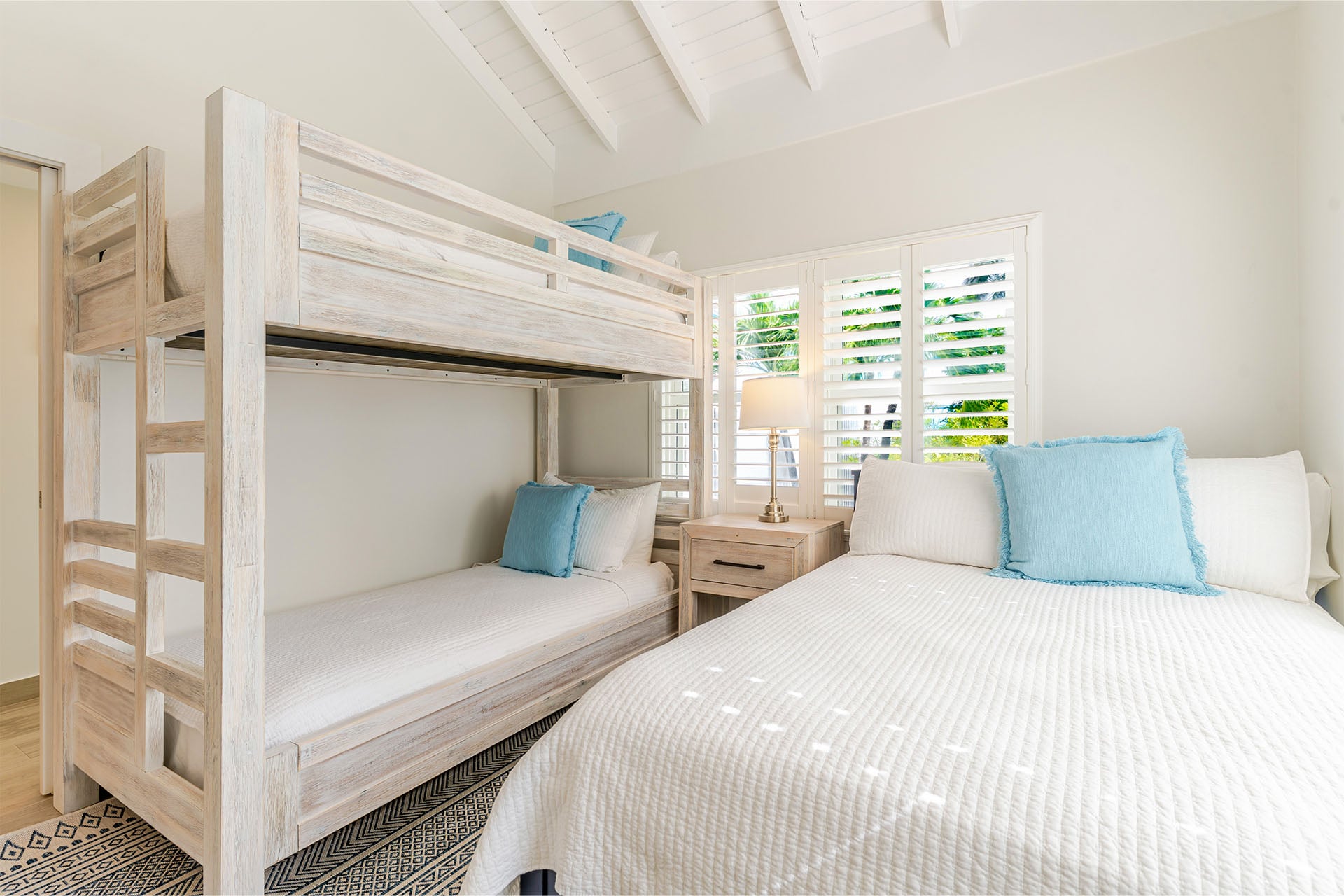 VOG – Unit 42 – 26 – Second Bed