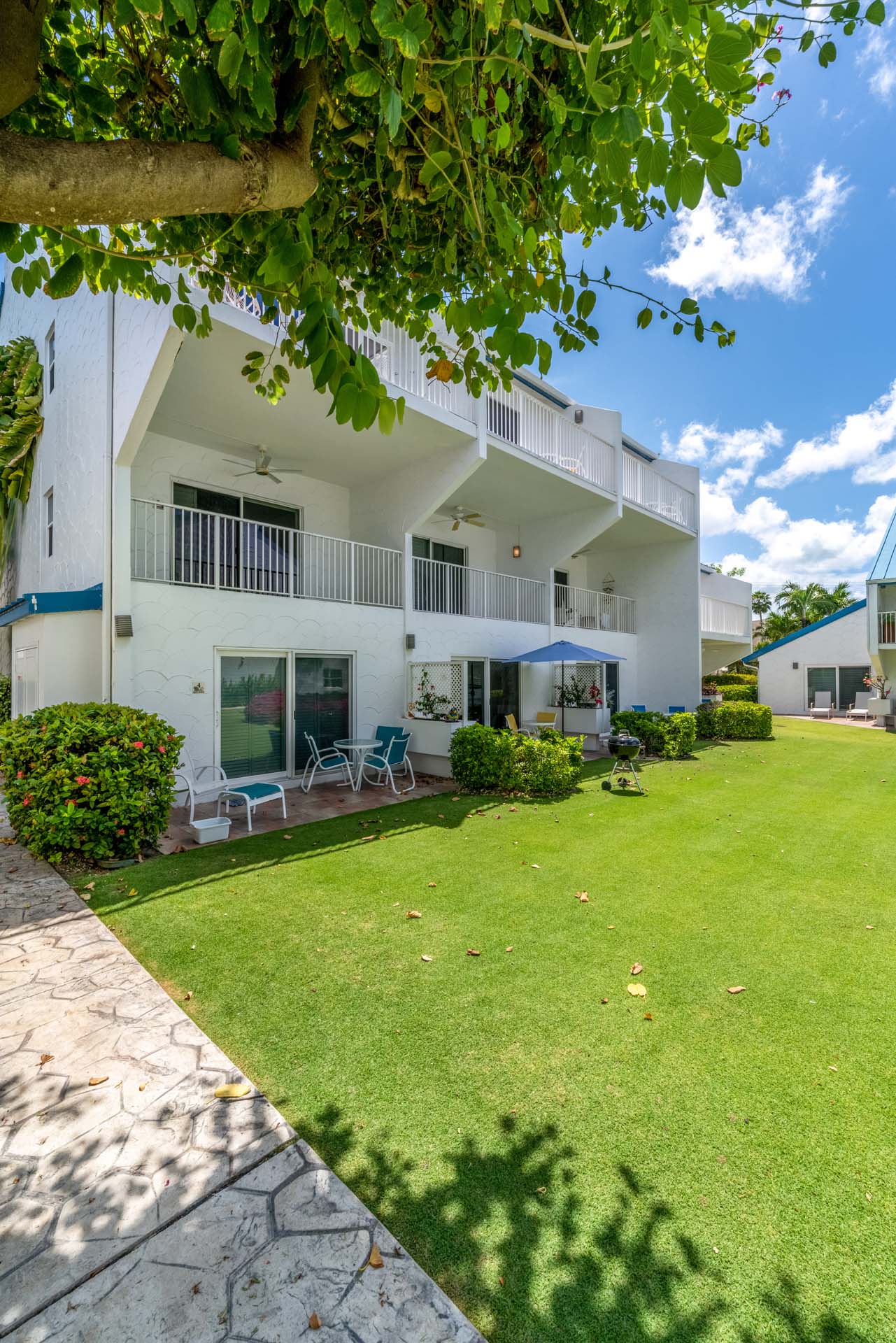 Outside View in VOG unit 7, Seven Mile Beach Vacation Rental