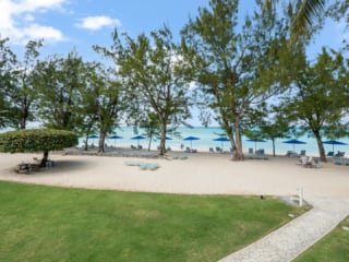 Outside View in VOG unit 15, Grand Cayman Condo Rental