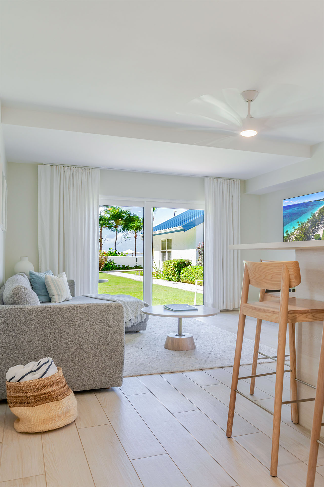 VOG – Unit 33 – 02 – Living Room