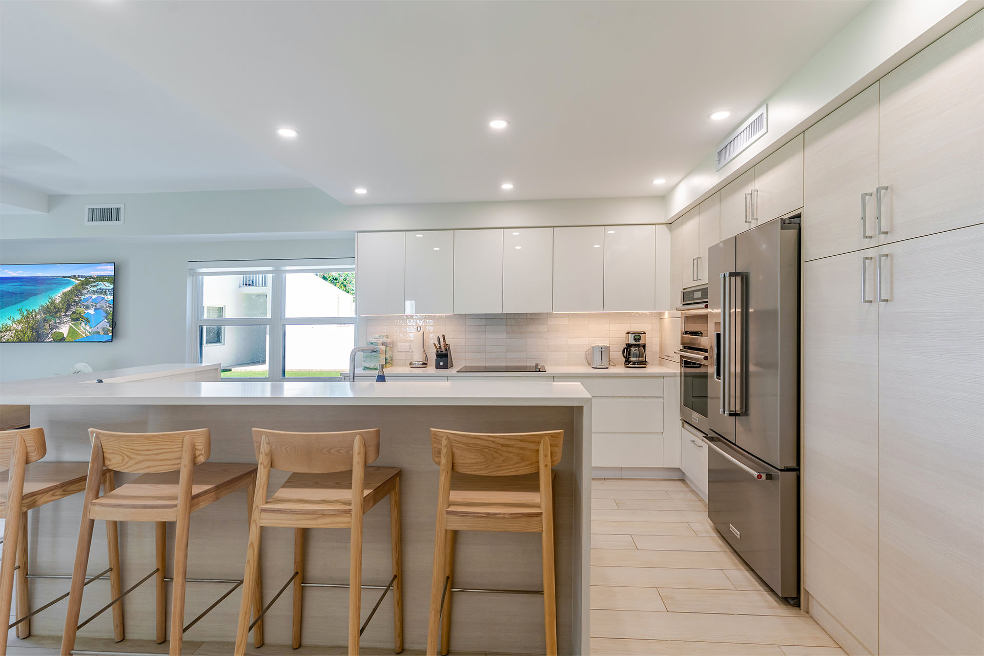 VOG – Unit 33 – 07 – Kitchen