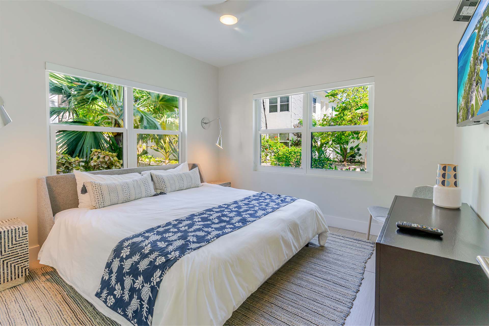 VOG – Unit 33 – 11 – Primary Bed