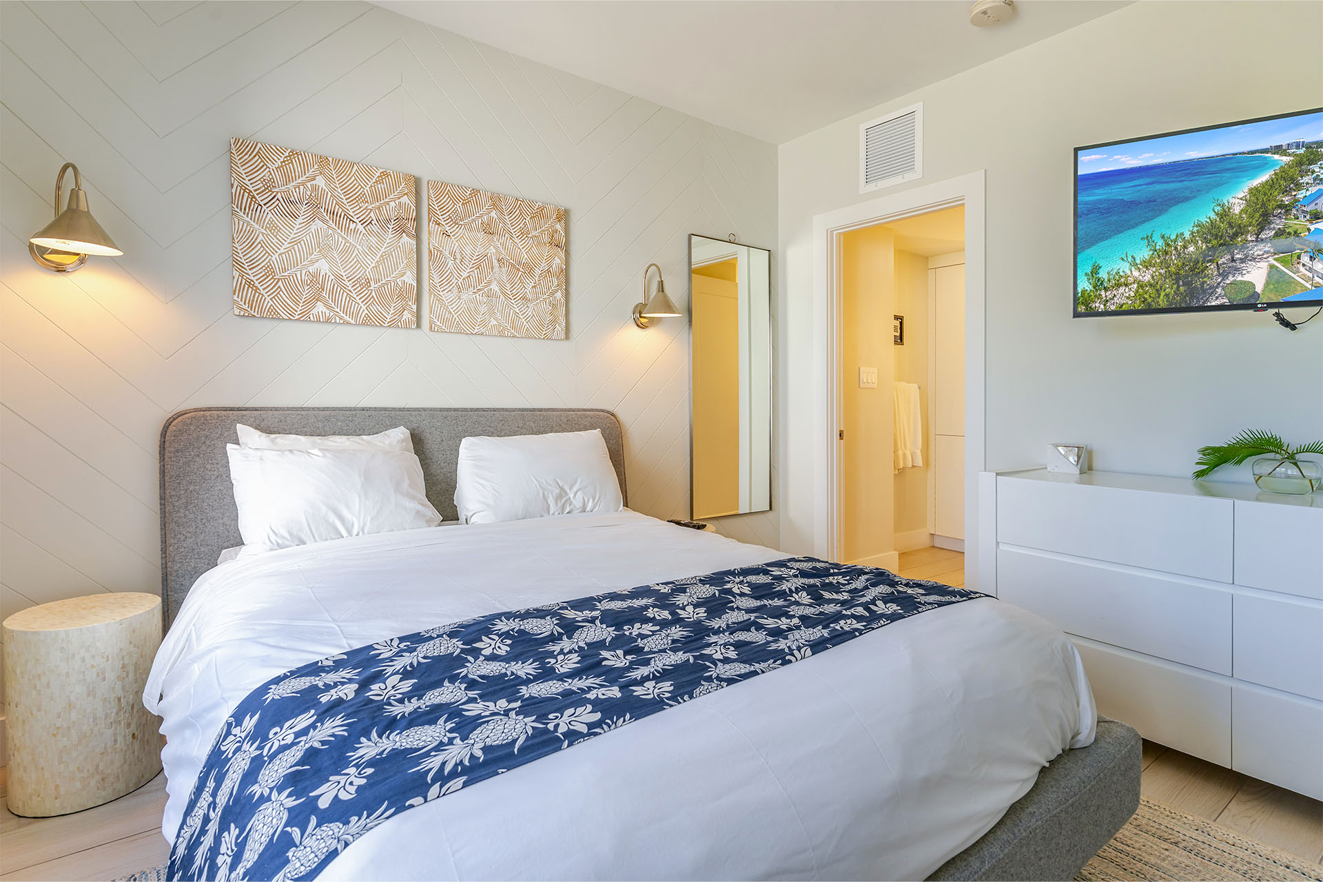 VOG – Unit 33 – 17 – Second Bed