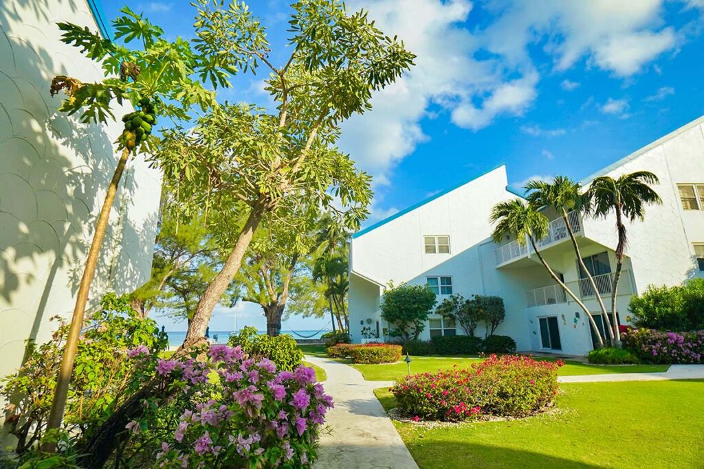 VOG - Amenities - Grounds - 1 - Seven Mile Beach Vacation Rentals, Villas of the Galleon