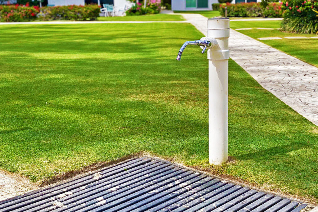 VOG - Amenities - Rinse Station - 1 - Seven Mile Beach Vacation Rentals, Villas of the Galleon